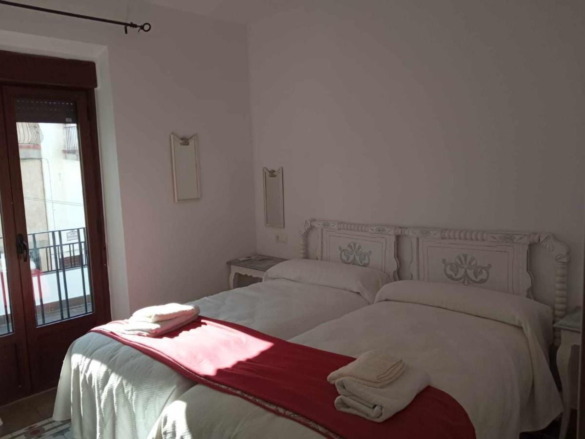 Casa Cueva Rural Vico Ideal Grandes Grupos Freila Екстериор снимка